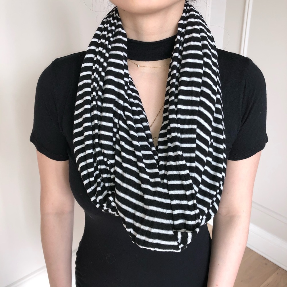 Striped infinity scarf